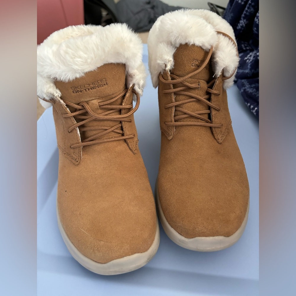 Sketchers Boots